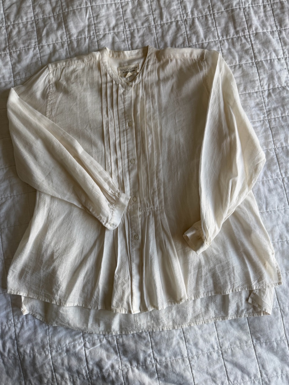 Nili Lotan Estelle Cotton Pintuck Pleated Front Button Blouse Size Medium - Picture 10 of 13